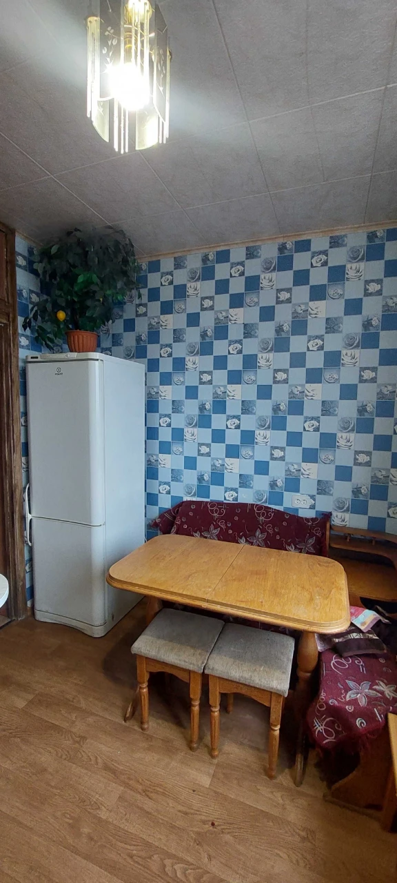 Продам 2 комн кв Салтовка метро Студенческая