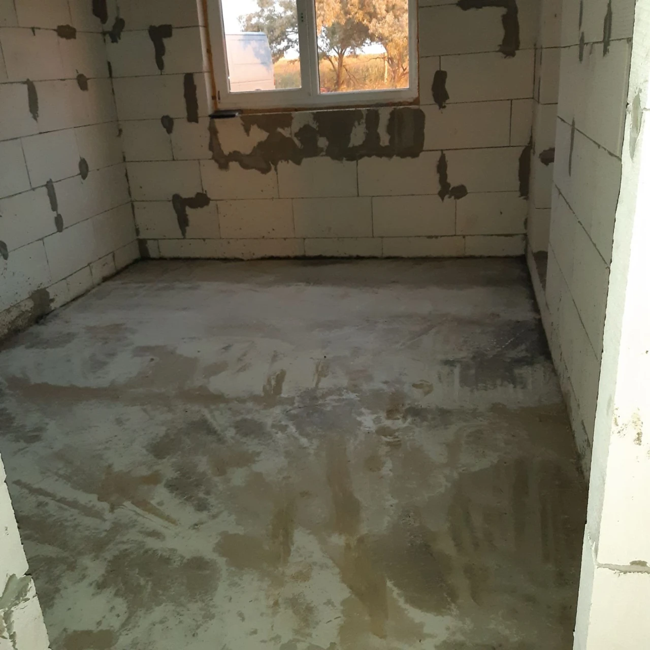 Продам недостроенный дом  60 м² / 8 соток / с. Красноселка,п