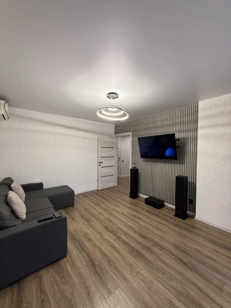 Продам 2к квартиру в центрі, 63кв.м, котел, СТИЛЬ ТА КОМФОРТ