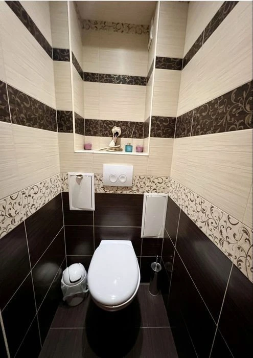 Sale of 2-room apartment 51.1 sq. m. on Petra Hryhorenka Ave. 27