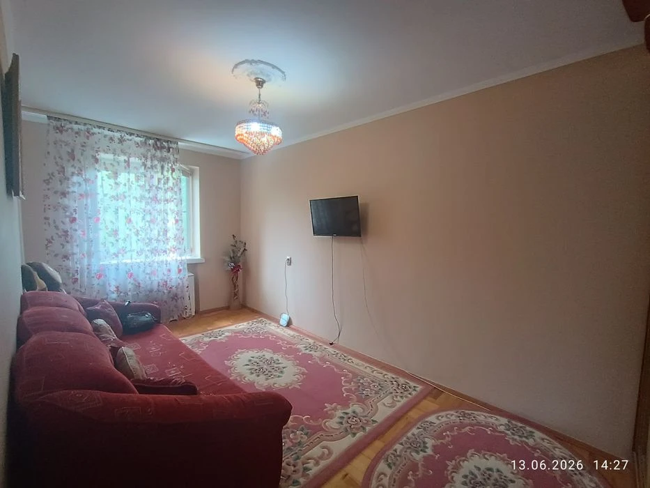 Продаж Квартири 3кімн.4/5 ОСЕТІЯ