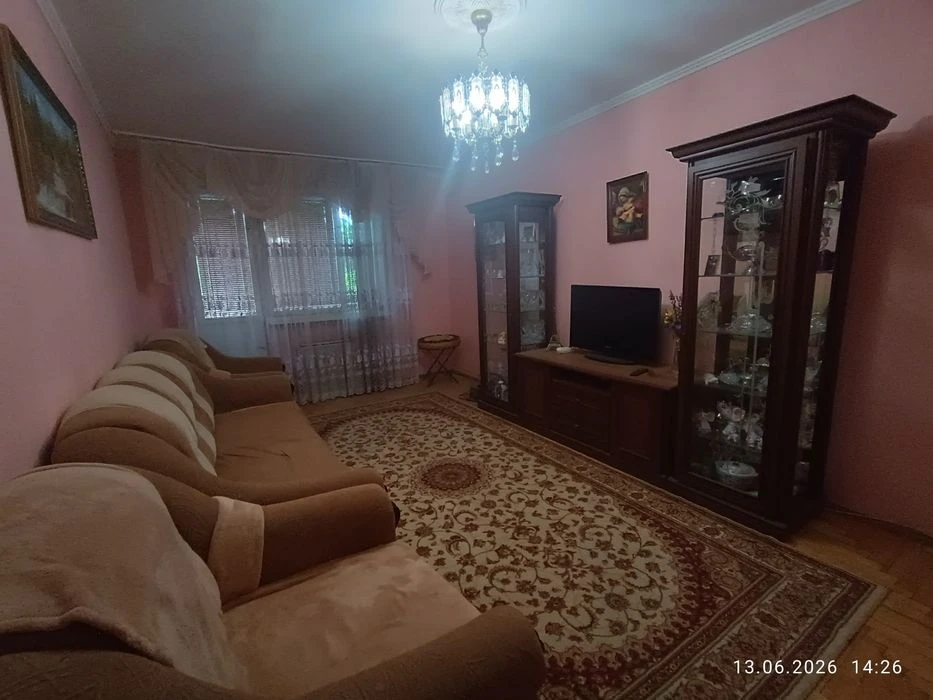 Продаж Квартири 3кімн.4/5 ОСЕТІЯ