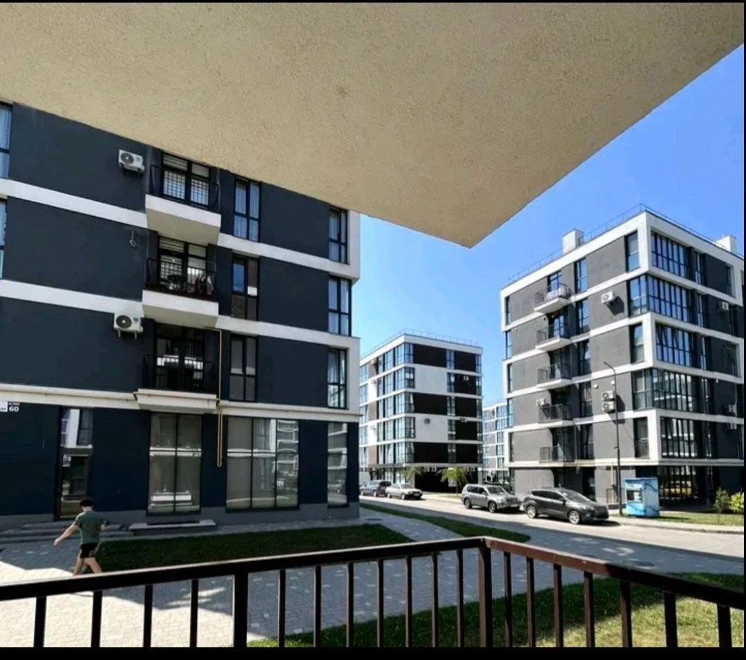 Продаж квартири 55 кв м новобудова ремонт меблі держпрограми
