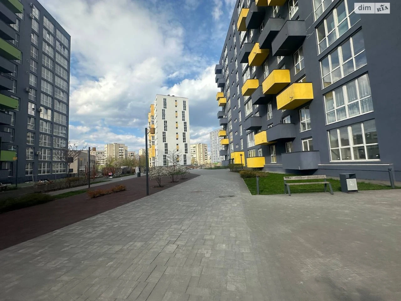 Продаж Квартира Левандівка