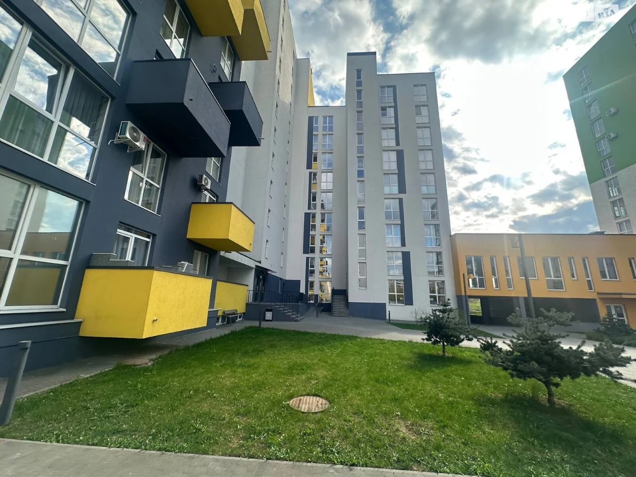Продаж Квартира Левандівка