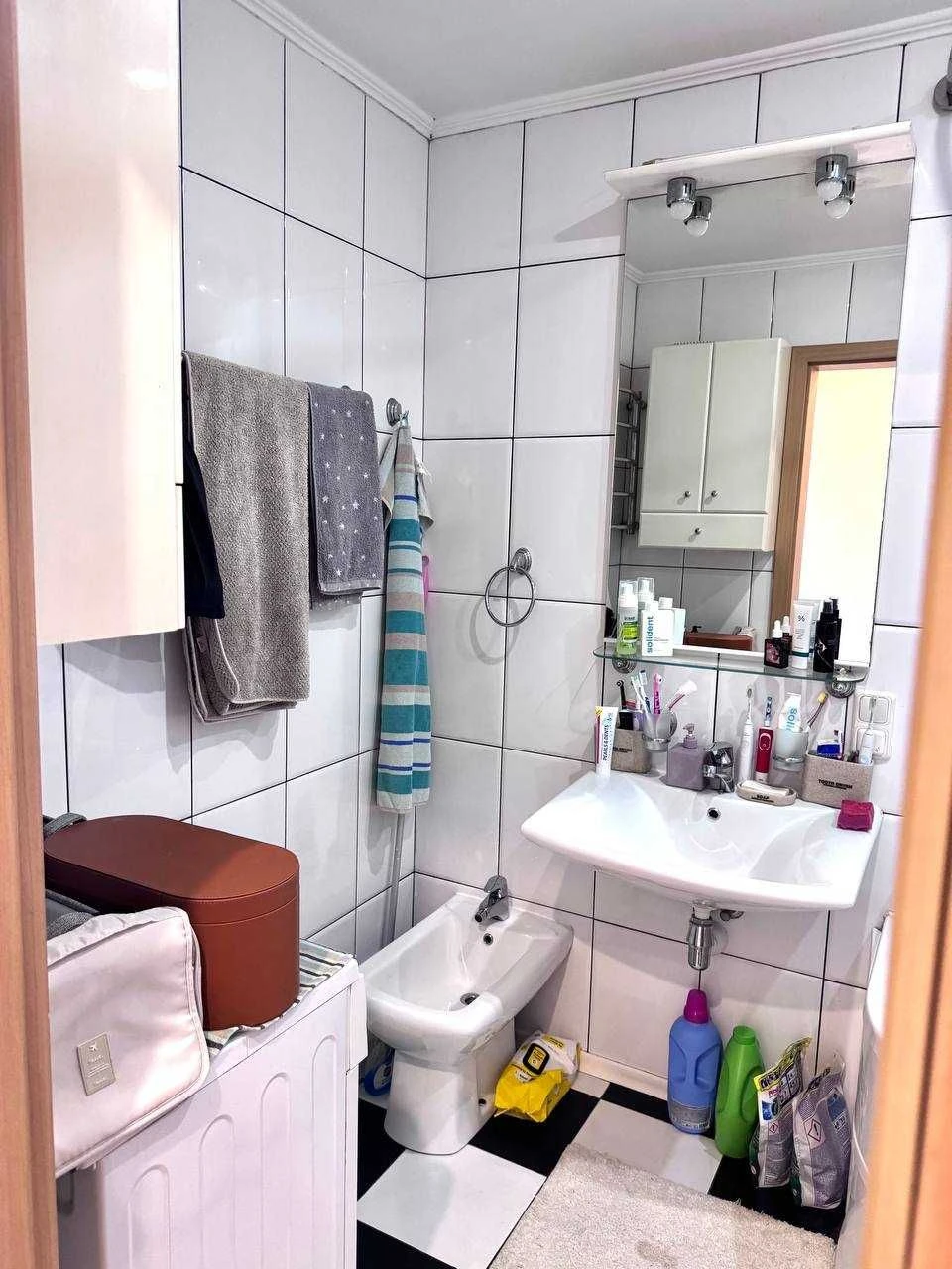 Продаж 3 кімн квартири біля м Житомирська (3 хв пішки), Свят