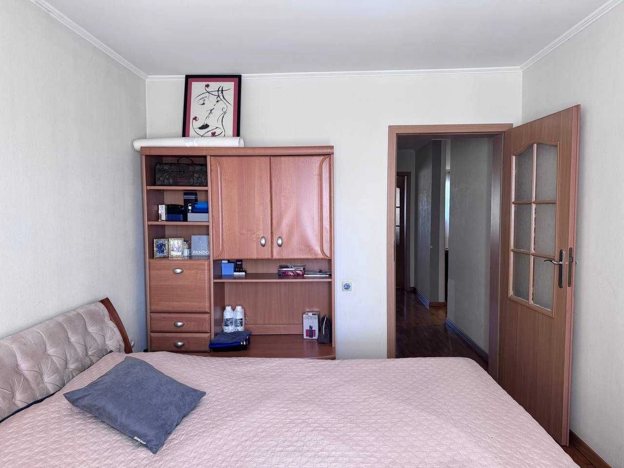 Продаж 3 кімн квартири біля м Житомирська (3 хв пішки), Свят
