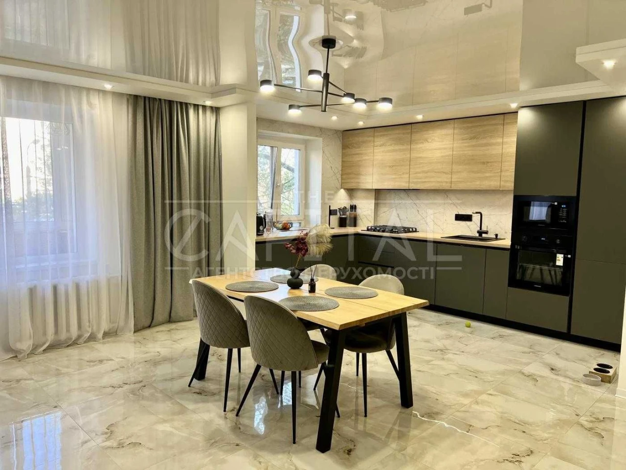 Продаж 2к квартири 72м.кв,Київ,вул.Харківське шосе 55/Харько