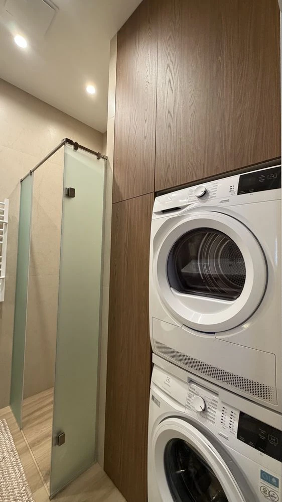 Продаж 2к ЖК Кришталеві джерала Метрологична