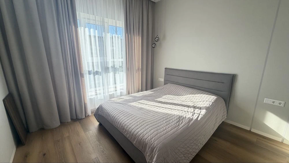 Продаж 2к ЖК Кришталеві джерала Метрологична