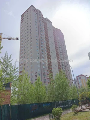 Продаж 2-кімн. квартири, 70 м², 20/25 пов, ЖК Патріотика, Ки