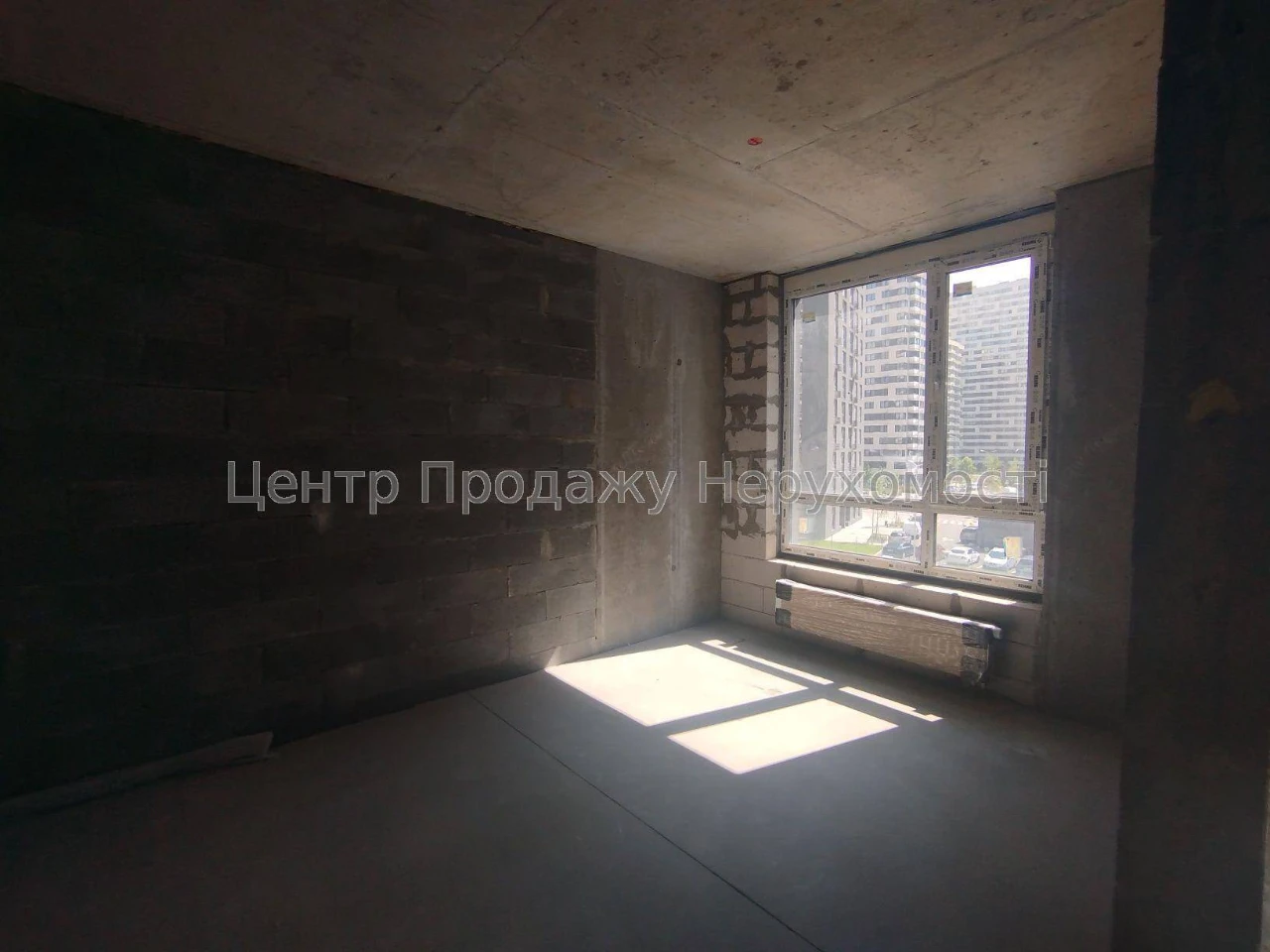 Продаж 1-кімн квартири, 4/25 пов, 43. 5 м², ЖК Варшавський 3