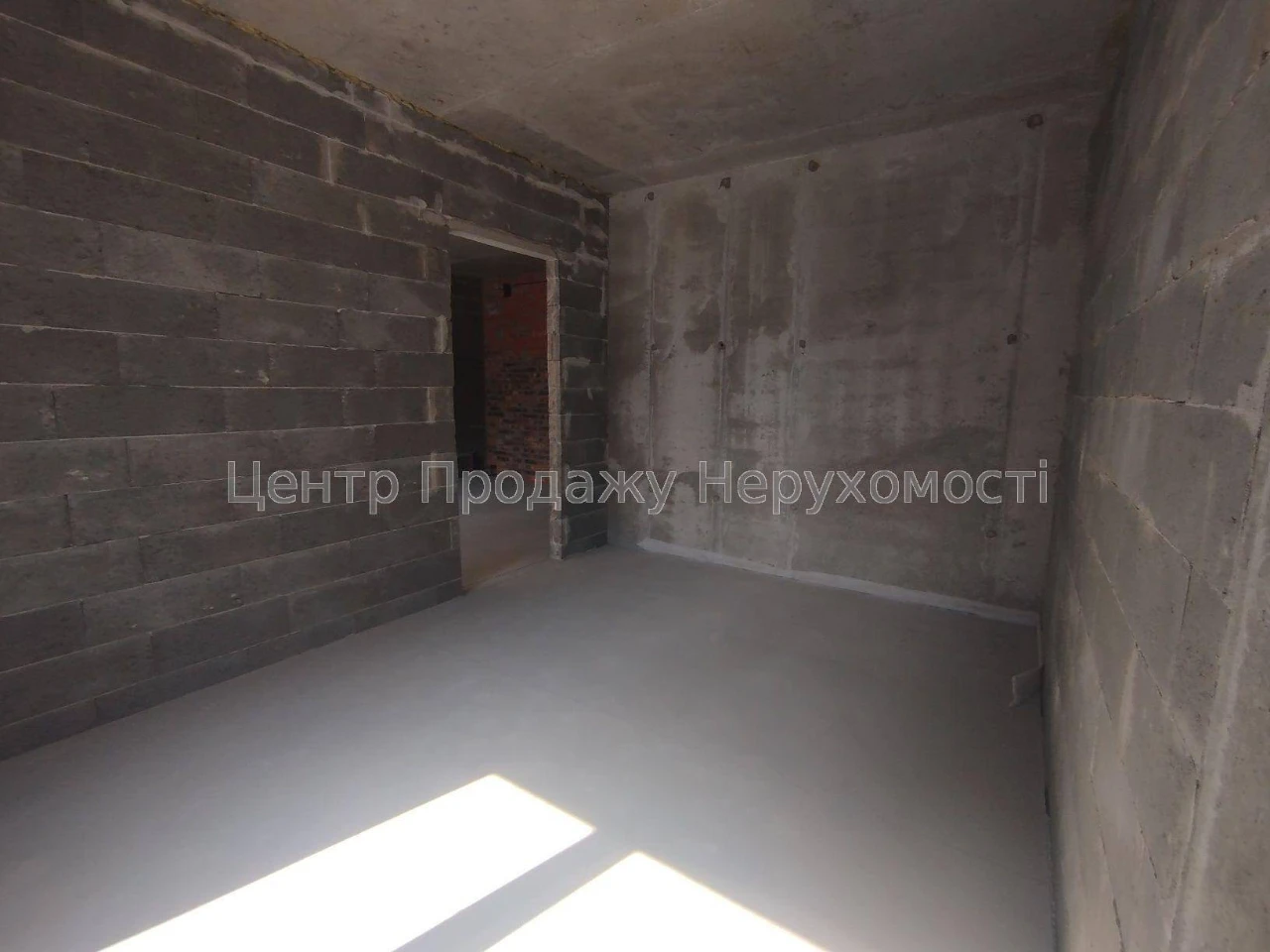 Продаж 1-кімн квартири, 4/25 пов, 43. 5 м², ЖК Варшавський 3