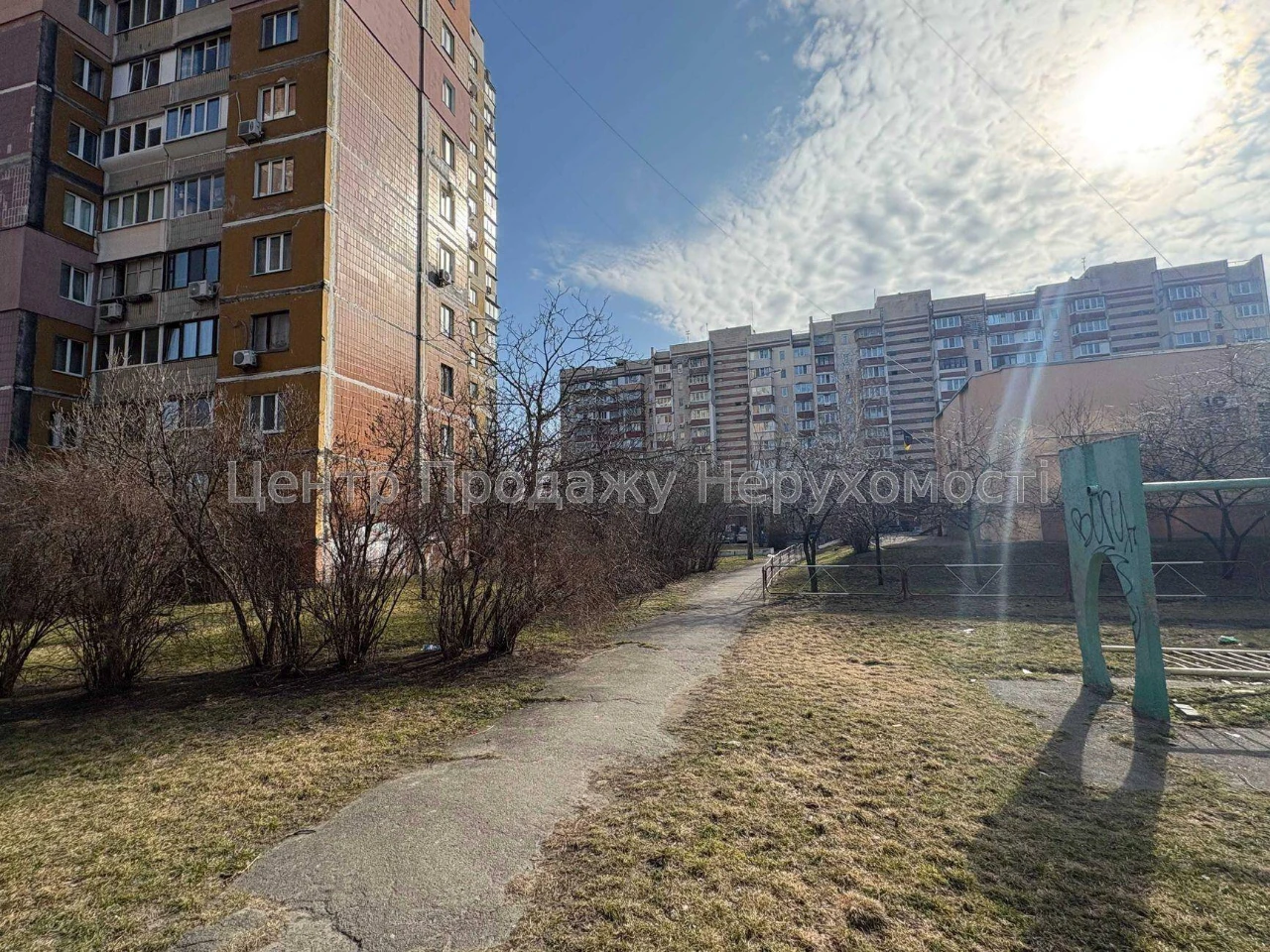 Продаж 2-кімн. квартири, 11/16 пов, 53. 4 м² у Києві – чудов