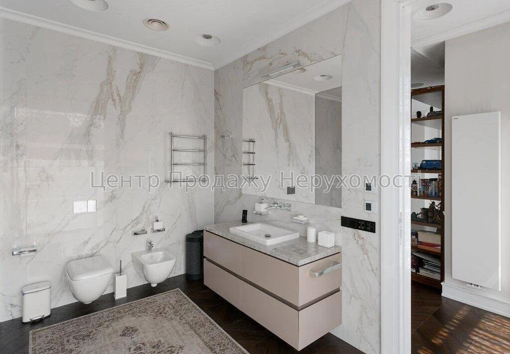 Продаж 6-кімн. квартири 476 м², 3/5 пов, Київ! Просторо та в