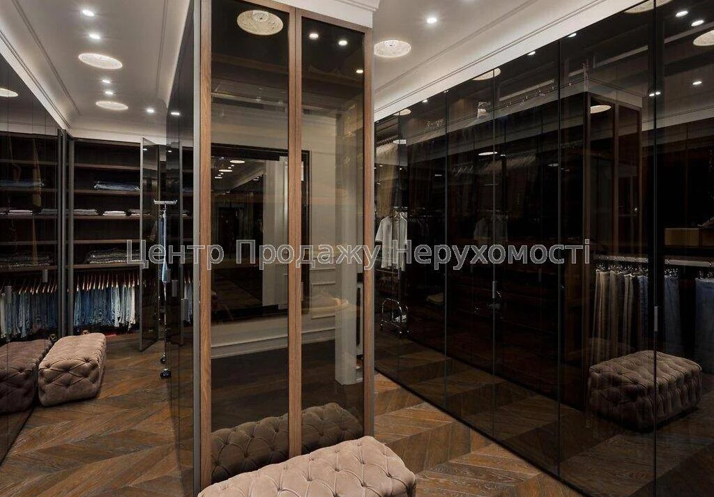 Продаж 6-кімн. квартири 476 м², 3/5 пов, Київ! Просторо та в