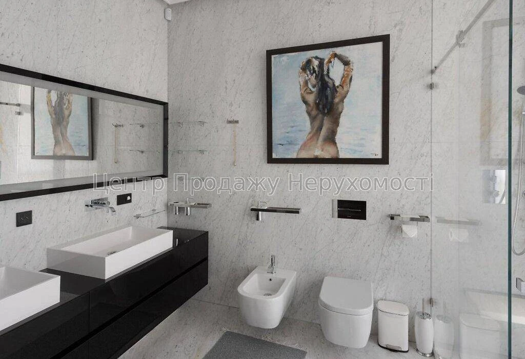 Продаж 6-кімн. квартири 476 м², 3/5 пов, Київ! Просторо та в