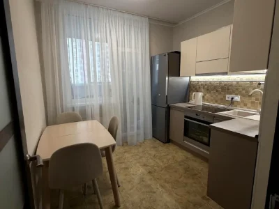 Продаж квартири 1-кімн. 40.4 м² 8/24 пов.