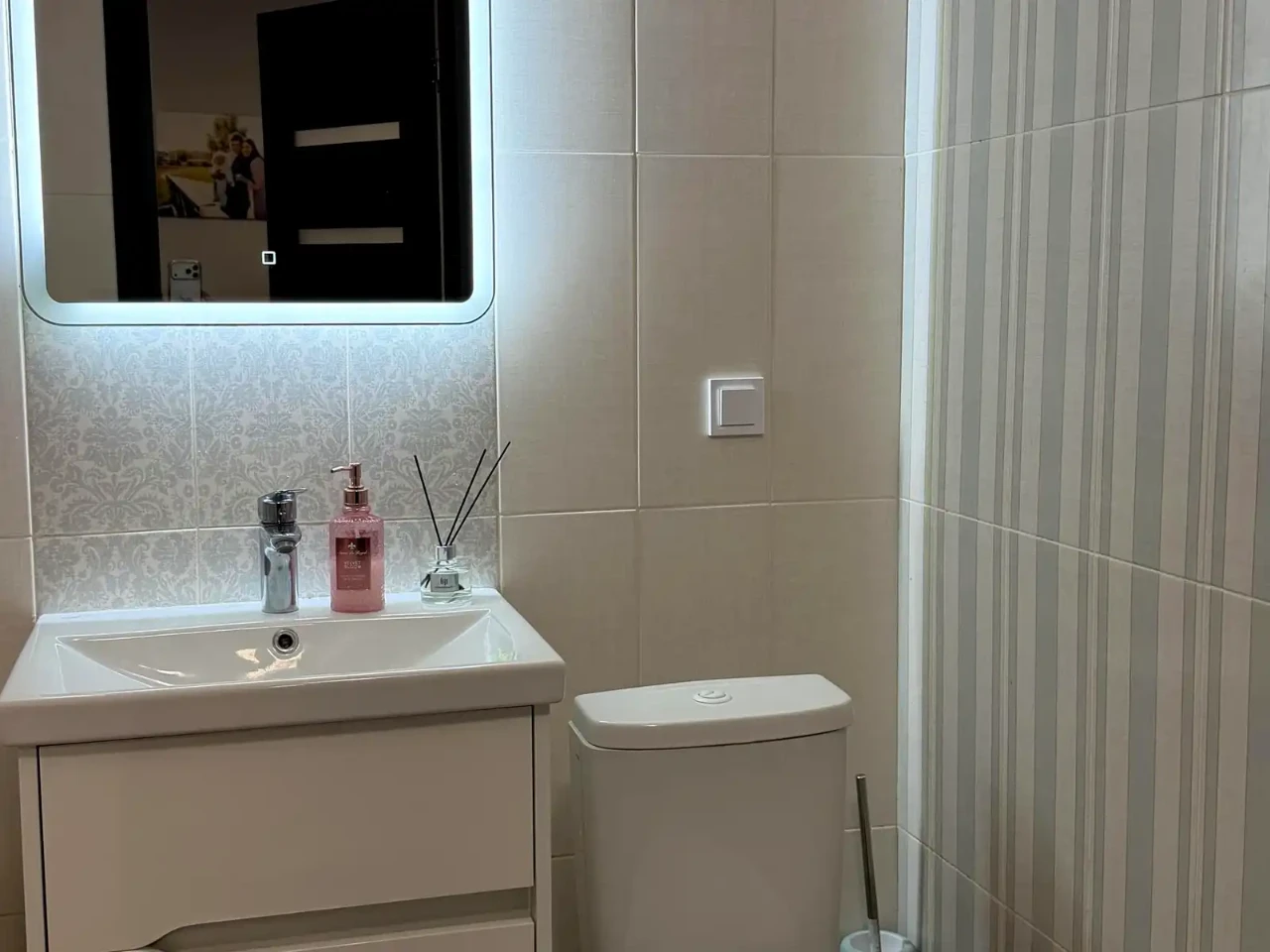 Продаж квартири 1-кімн. 40.4 м² 8/24 пов.