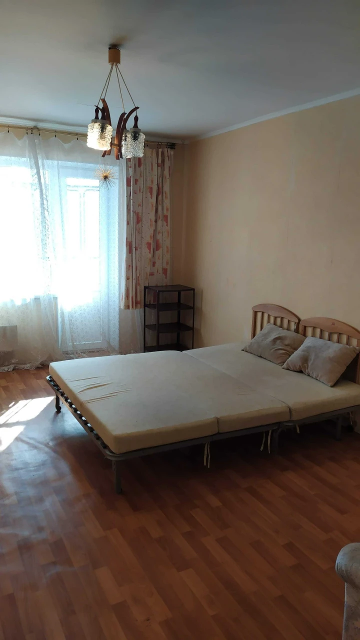Продам 1-кімнатну кв-ру (не готелька) Троєщина, Закревського