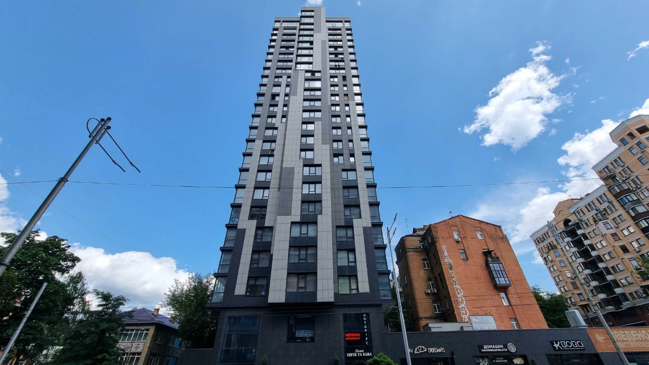 Продам квартиру в центрі Києва, з документами, без комісії