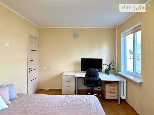Sale of 2-room apartment 47.2 sq. m. on Vaclav Havel Blvd. 5V, apt.