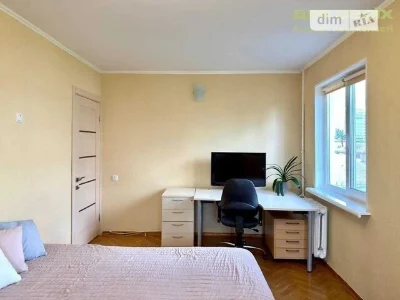 Sale of 2-room apartment 47.2 sq. m. on Vaclav Havel Blvd. 5V, apt.