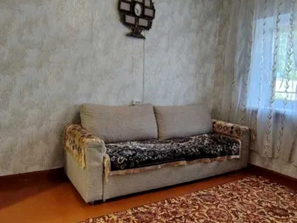Будинок. Дніпро, Педюменський пров.