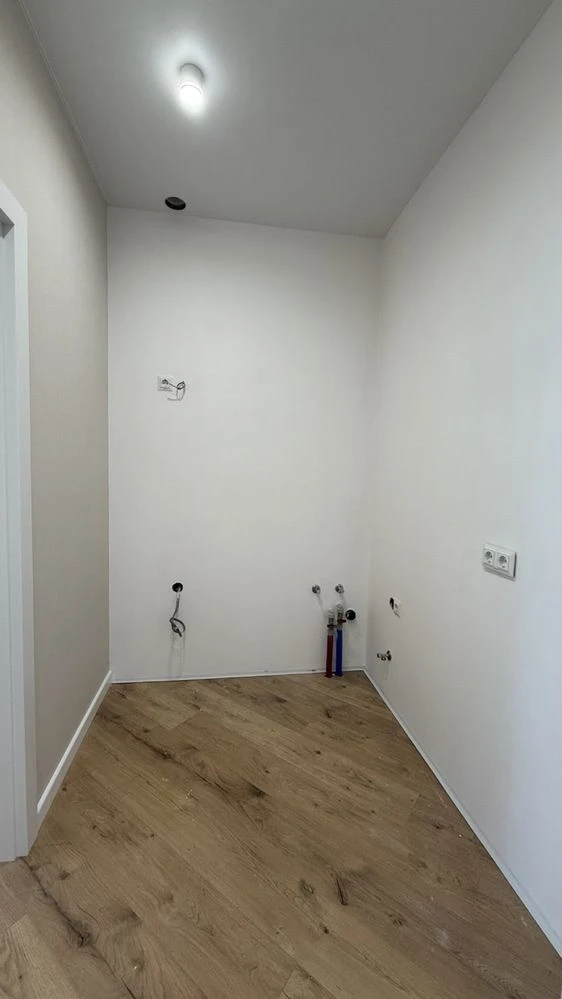 Продам 1 комнатную квартиру с Ремонтом, 41 м2,Кадорр сити,66