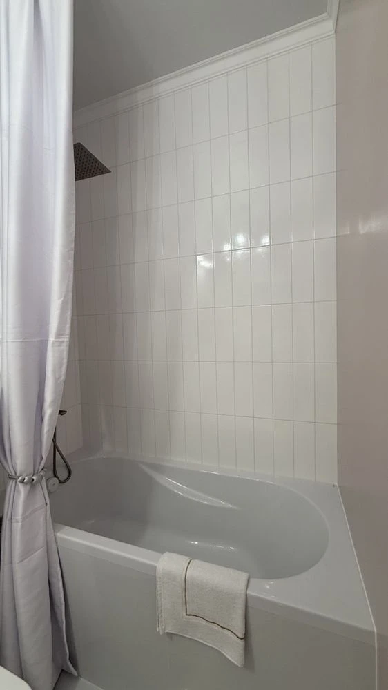 Продам 1 комнатную квартиру с Ремонтом, 41 м2,Кадорр сити,66