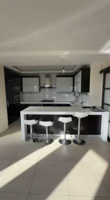 Просторная 2-уровневая квартира 159 м² возле Центра, ул. Пыш