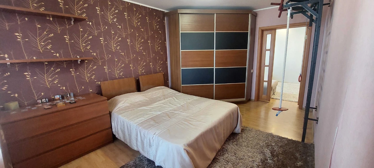Продам 3 комн кв с капремонтом,  Павлово поле