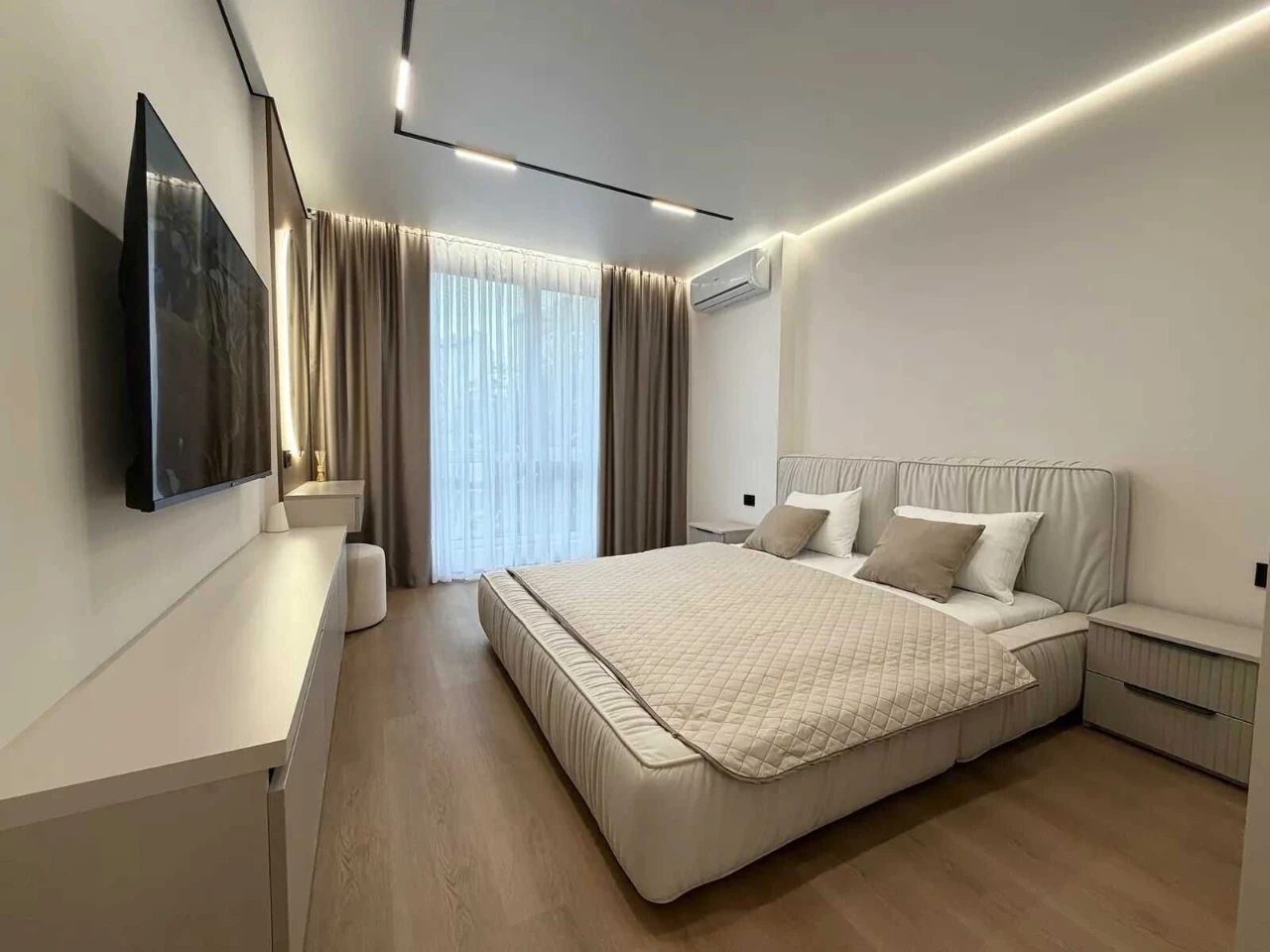 Продам 2к квартиру з стильним ремонтом в ЖК Light Home, в це