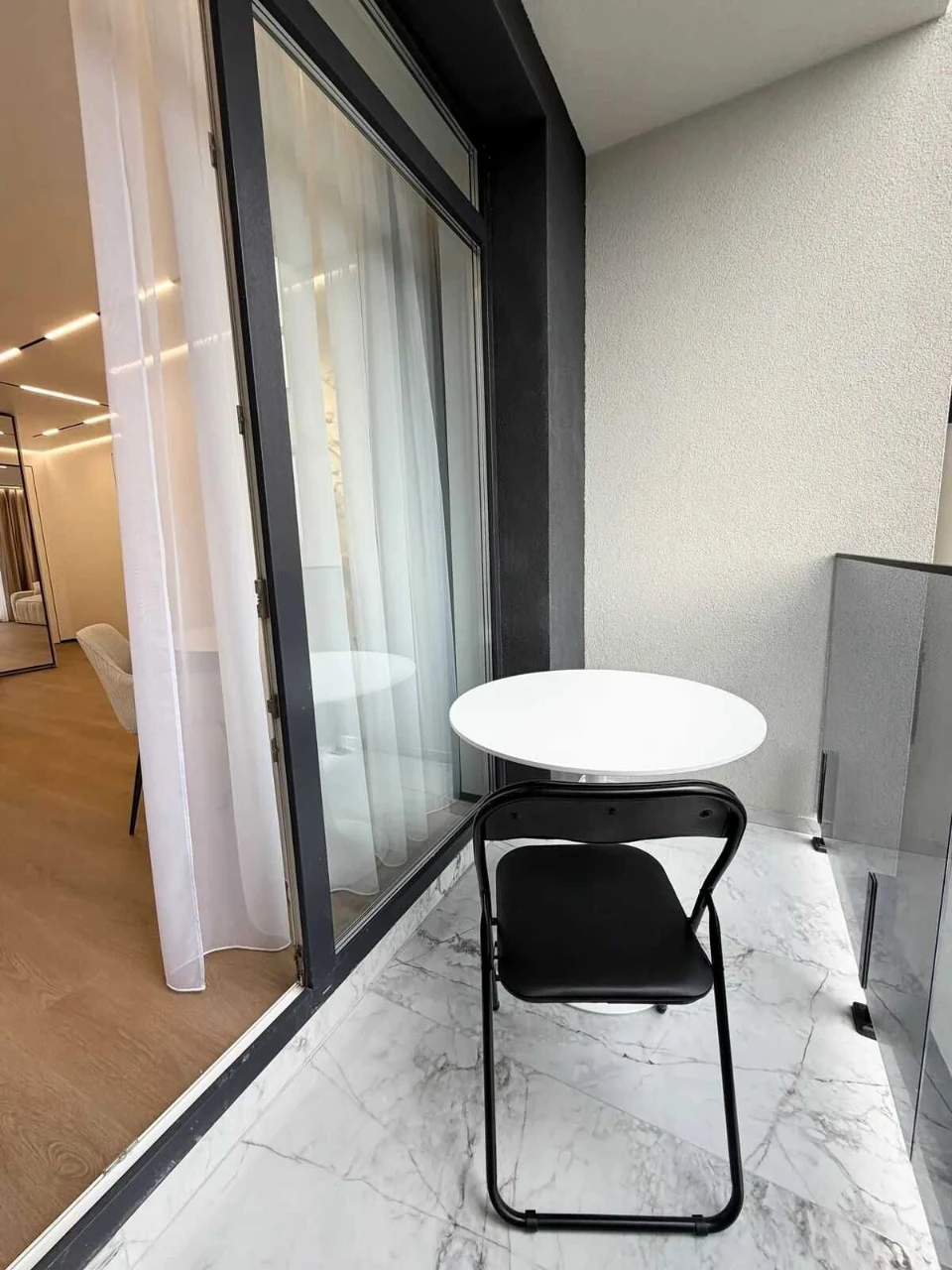 Продам 2к квартиру з стильним ремонтом в ЖК Light Home, в це
