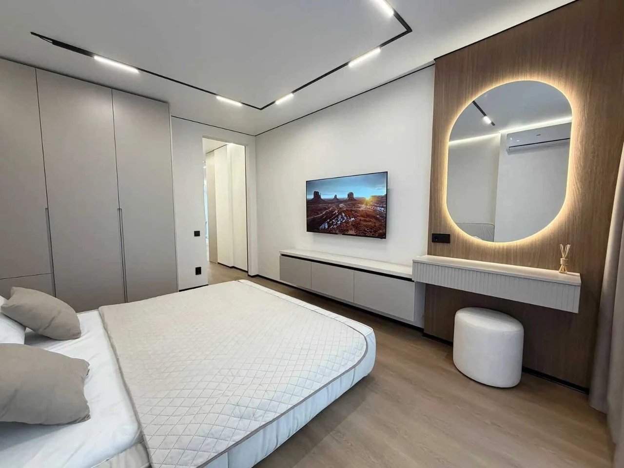 Продам 2к квартиру з стильним ремонтом в ЖК Light Home, в це