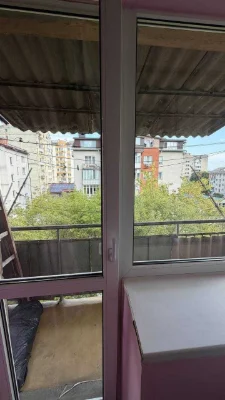 продаж 2-кім вторинка в центрі по вул. Незалежності.