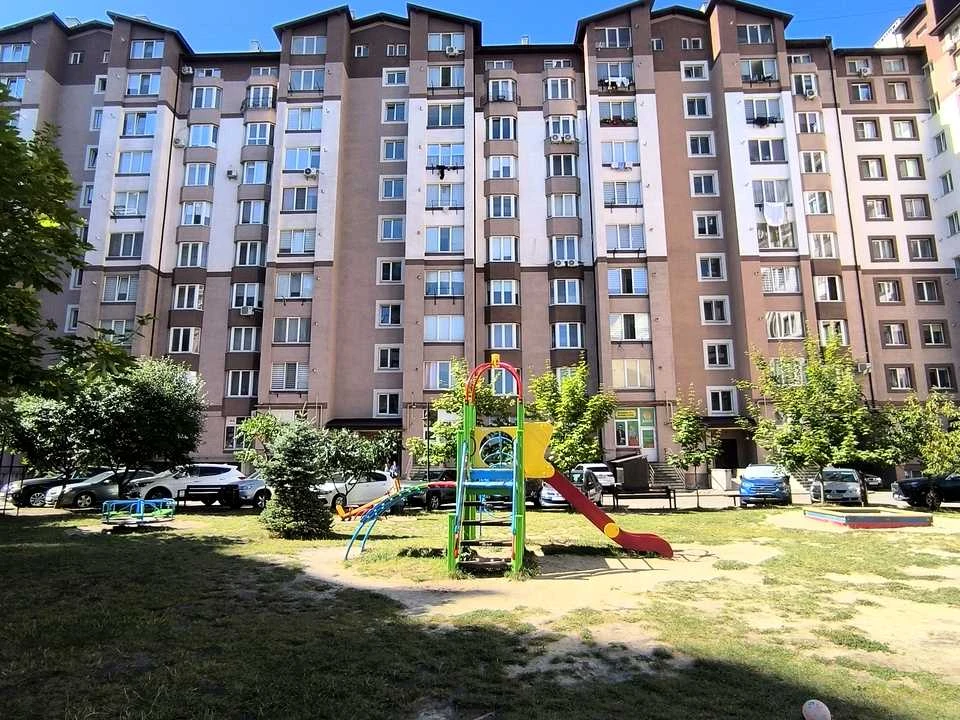 Квартира. Івано-Франківськ, Володимира Івасюка вул.