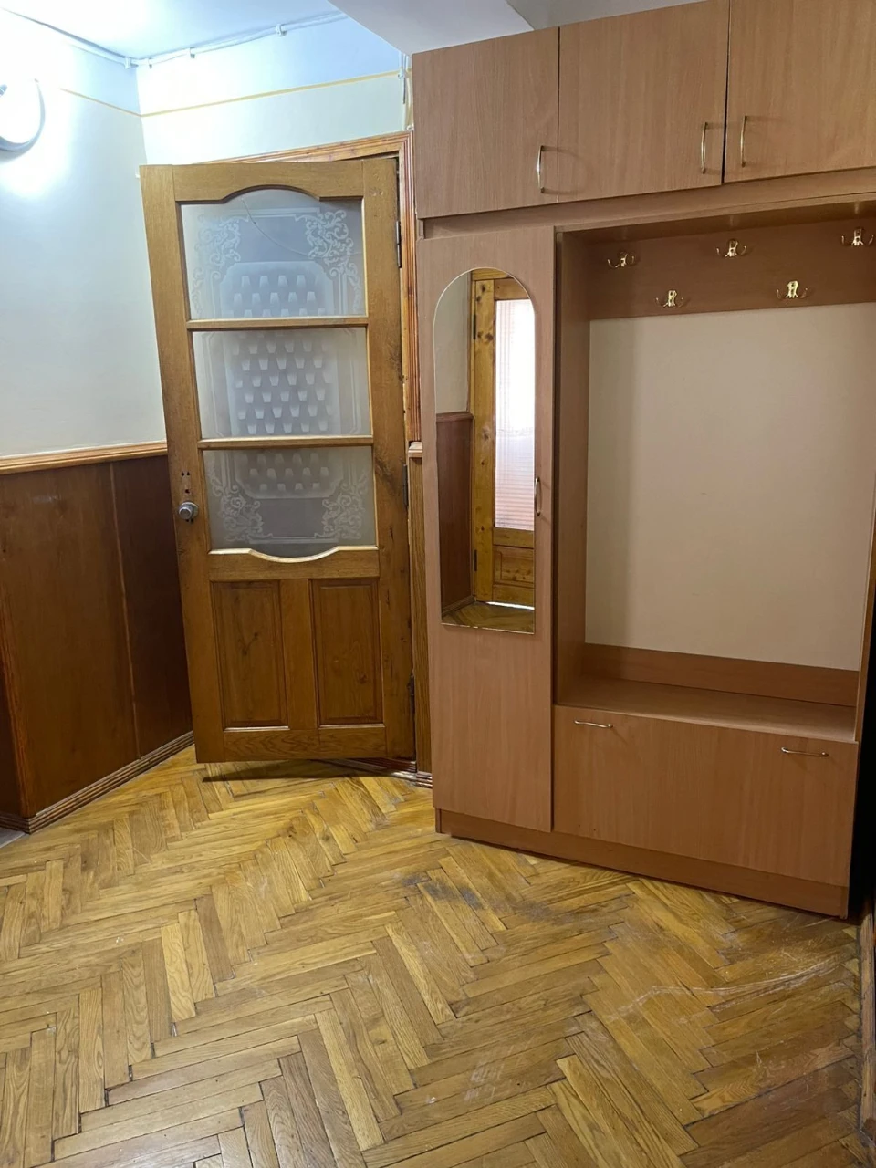 Продаж квартира чешка Чернівці три кімнати 2й поверх