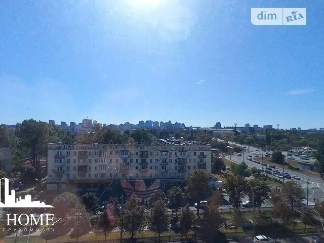 Центр міста, Продаж затишної 1-кімнатної квартири-студії, пр