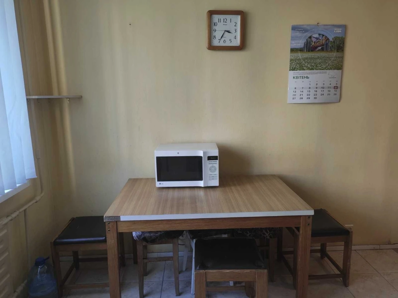 Продам 2-ух комнатную кв-ру на Оболони, ул. Героев Днепра,22