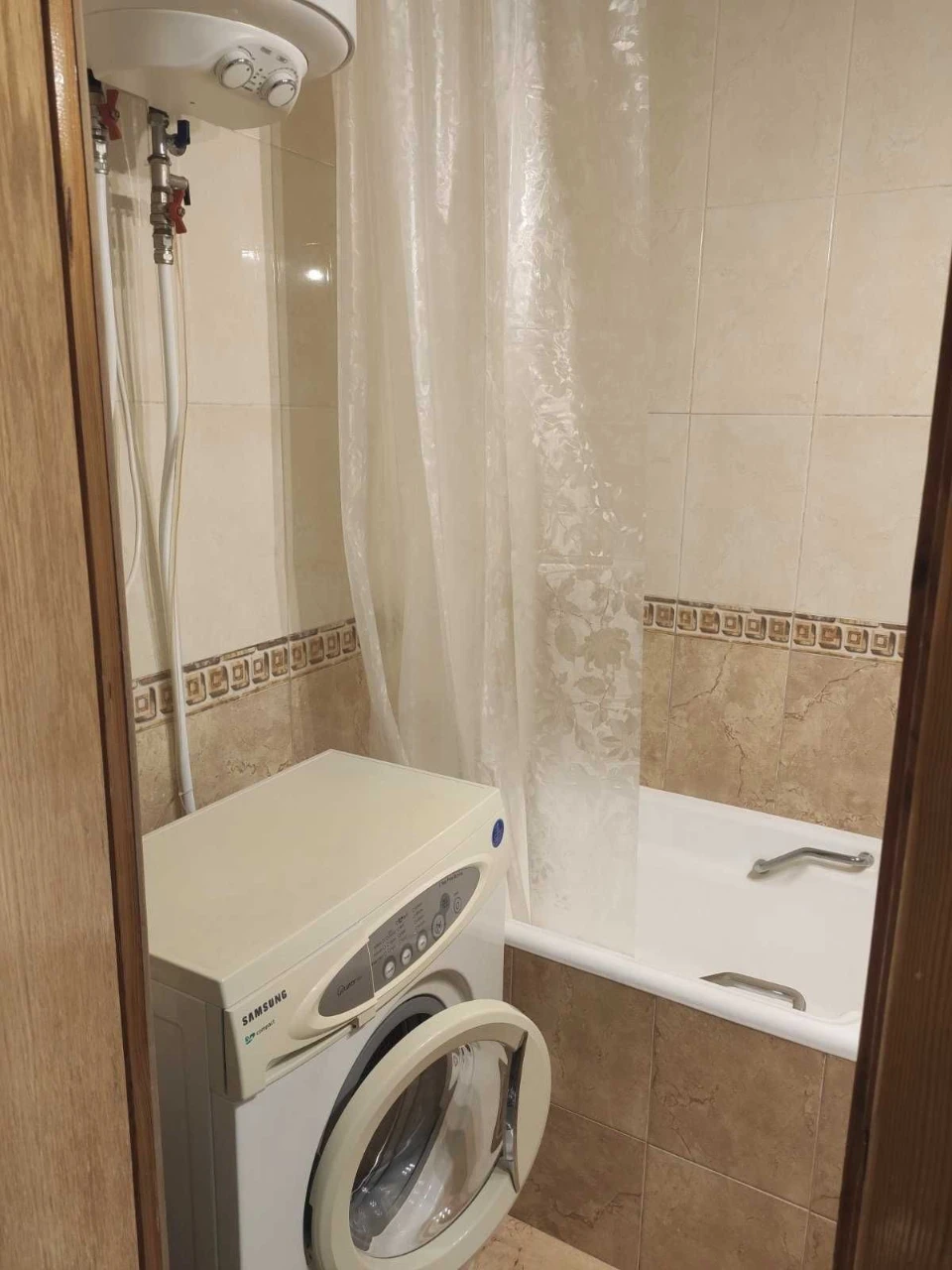 Продам 2-ух комнатную кв-ру на Оболони, ул. Героев Днепра,22
