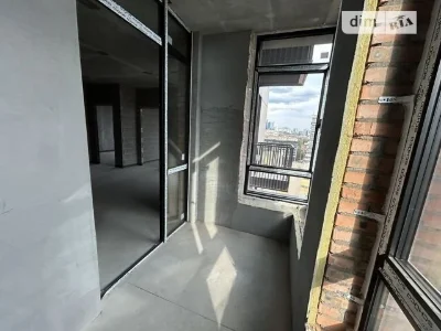 Продаж 2к квартири 87.9 кв. м на вул. Василя Тютюнника 43 •
