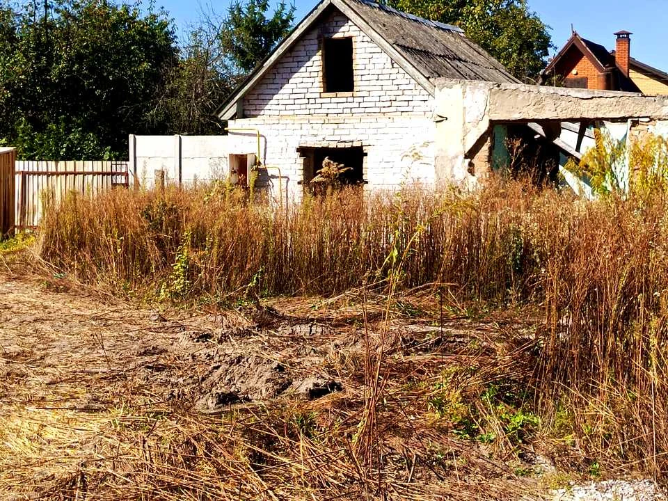 Ділянка. Київ, Садова вул.
