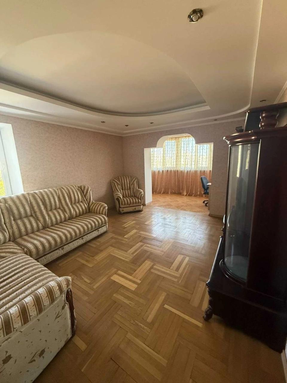 Продам 4 комнатную квартиру по ул. Семена Палия