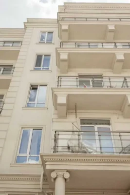 1К 45М² у ЖК 28 Перлина, Kadorr, 2/5 — з ремонтом, 5 хв до м