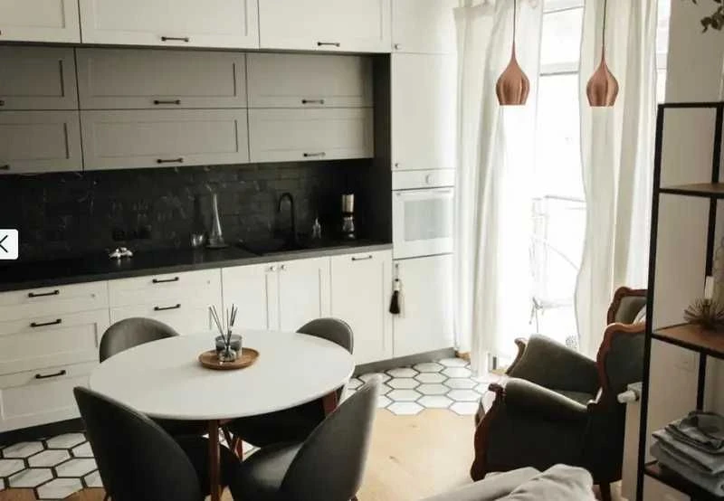 1К 45М² у ЖК 28 Перлина, Kadorr, 2/5 — з ремонтом, 5 хв до м