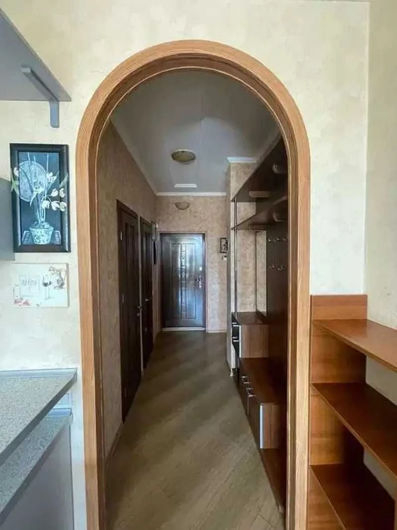 2К 76,4М² у ЖК Чудо-Місто, Центр, 7/18 — КУХНЯ 18М², з мебля