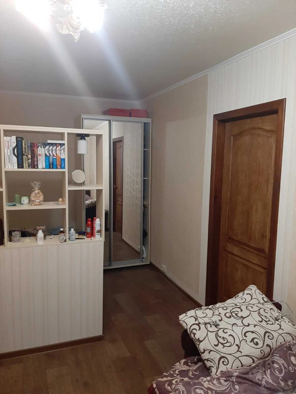Продам 1-кімнатну квартиру на Нових Будинках, метро Армійськ