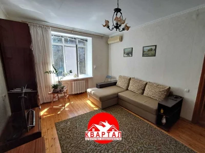 Продается 2-х комн. полнометражная квартира в районе Бульвар