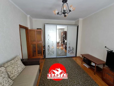 Продается 2-х комн. полнометражная квартира в районе Бульвар